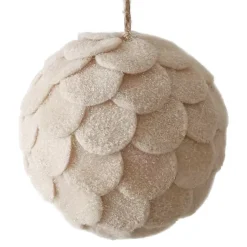 BALL FABRIC FELT SCALLOP 6″ CREAM