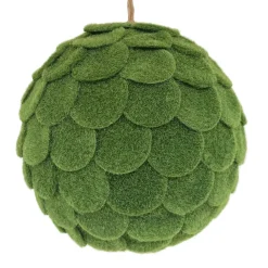 BALL FABRIC FELT SCALLOP 4.5″ GREEN