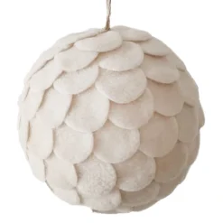 BALL FABRIC FELT SCALLOP 4.5″ CREAM