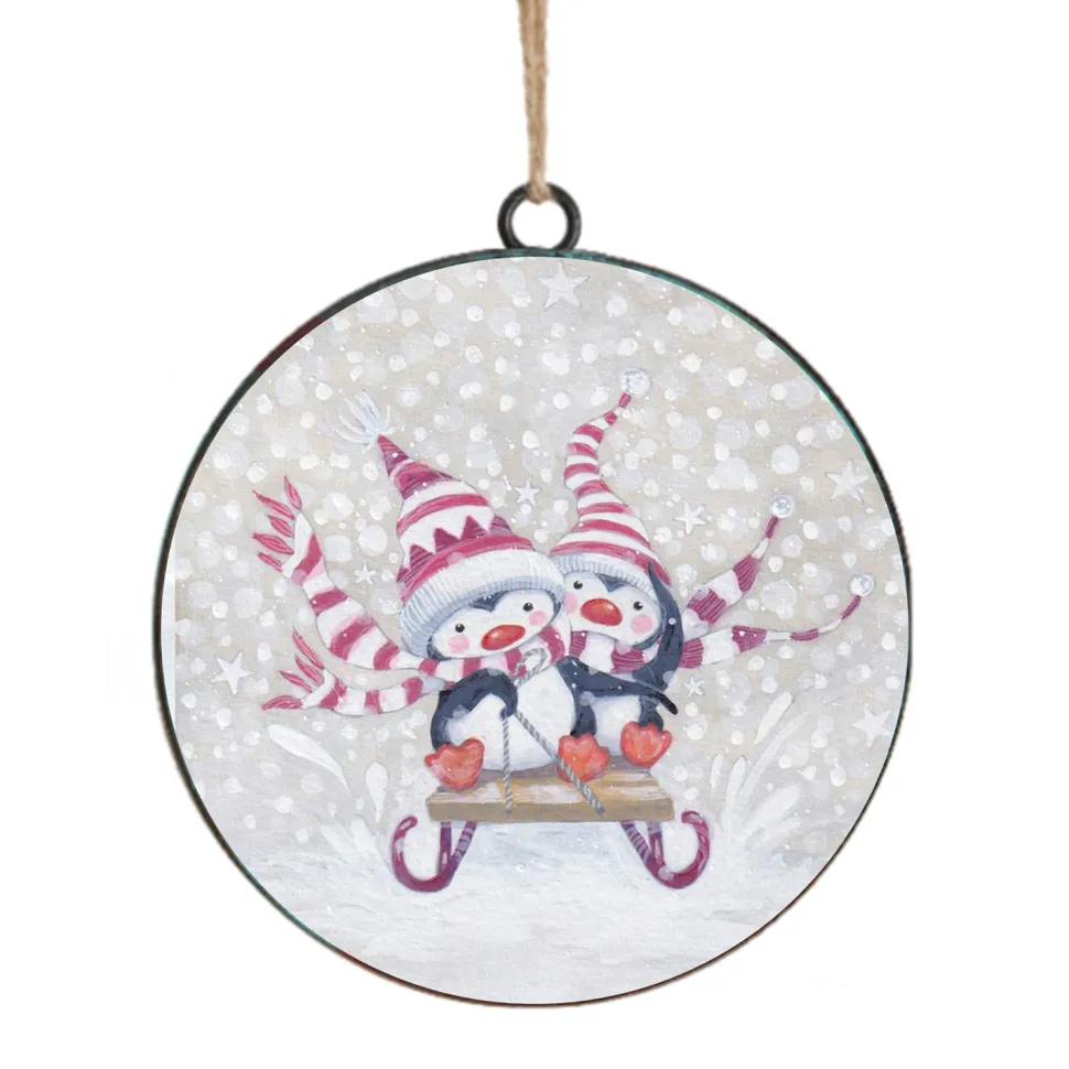 ORN METAL DISC 4″ PENGUIN ON A SLEIGH RIDE